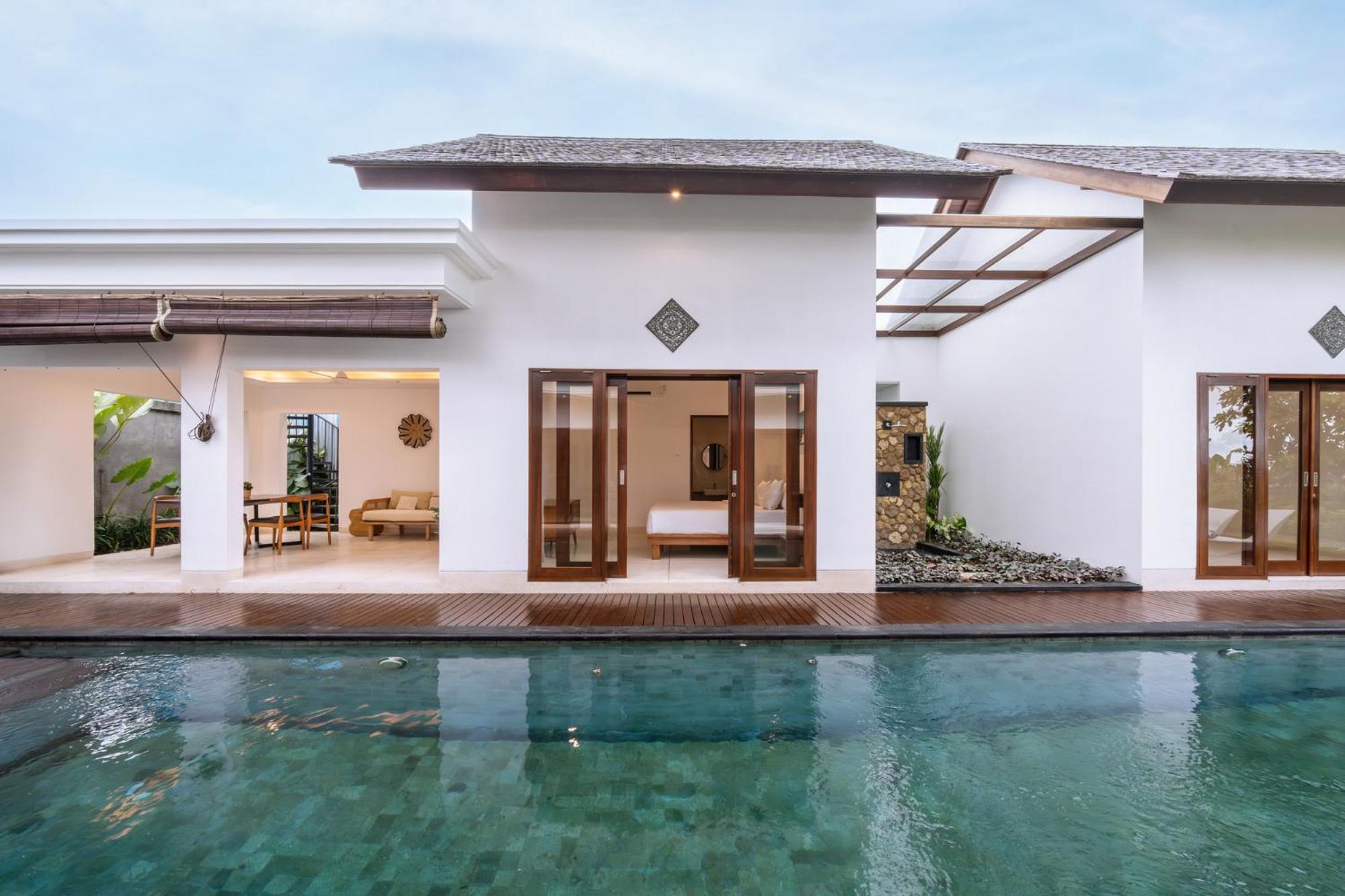 Floro By Uniquecations Villa