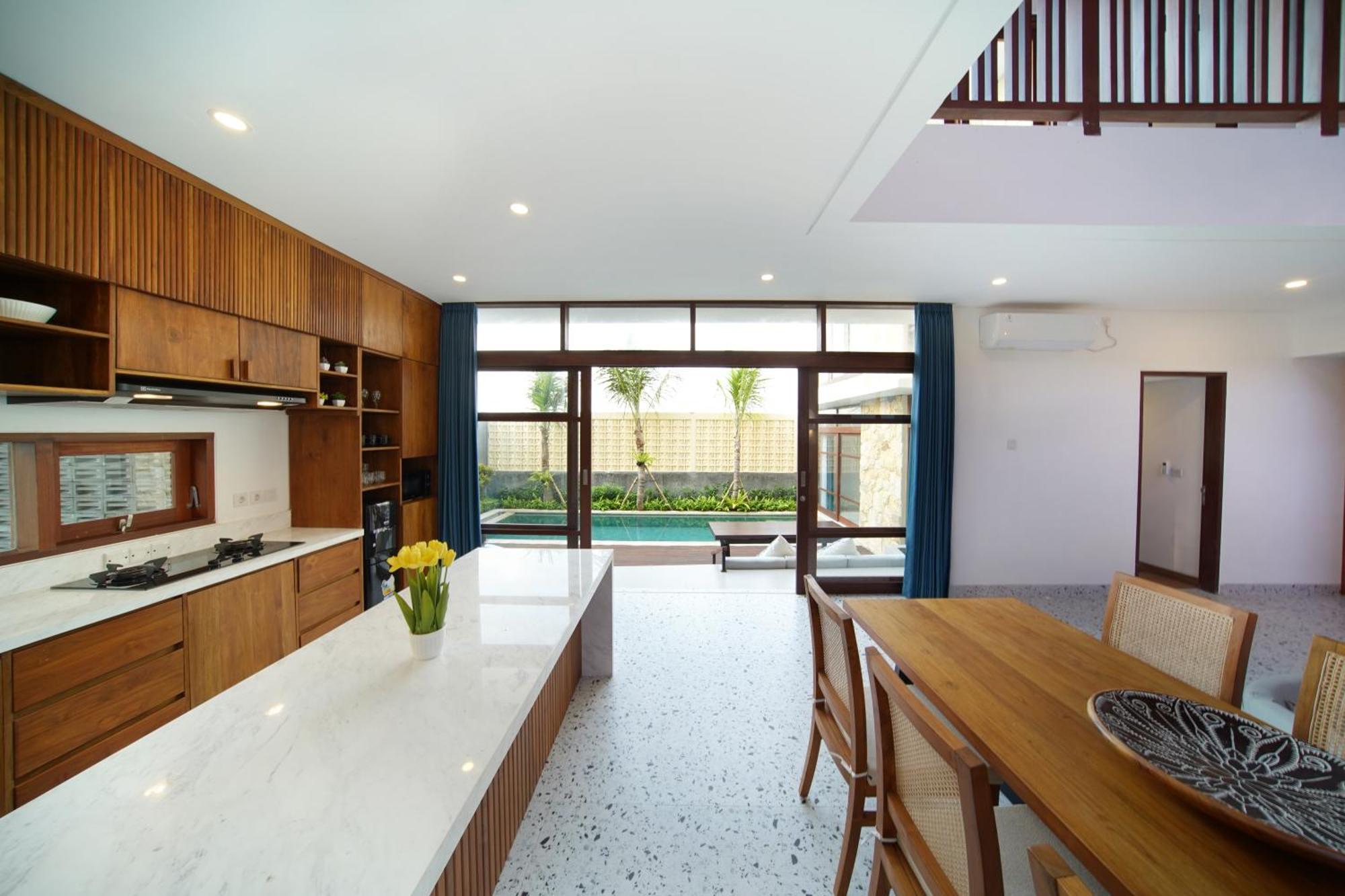 Floro By Uniquecations Villa